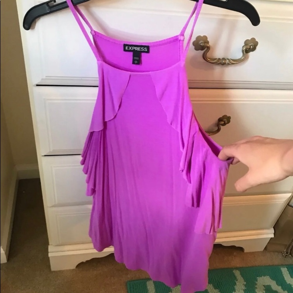 Express Ruffle Tank Top - Picture 2 of 4